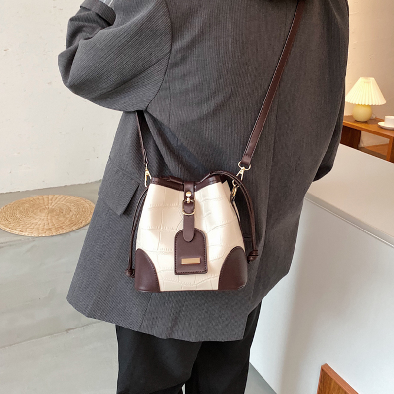 Korean style crocodile pattern bucket bag fashion messenger bag