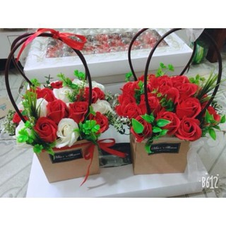 GIỎ HOA SÁP 20,30 bông - TT1205