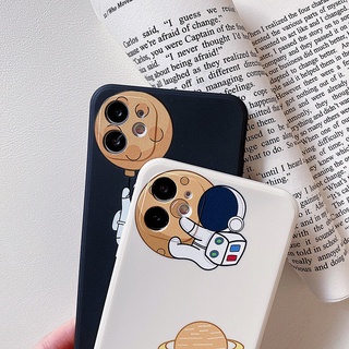 Ốp iphone Phi Hành Gia Trắng/Đen cho dòng iphone 12promax/ 12pro/ 11promax/ 11/ Xsmax | BigBuy360 - bigbuy360.vn