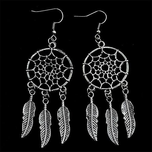 Đôi hoa tai dáng dài hình dreamcatcher xinh xắn