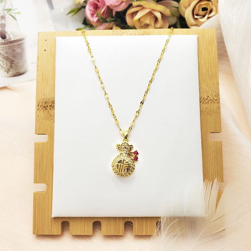 dây chuyền titan chính hãng cho nữ bằng thép không gỉ 18k vàng kim cương may mắn Trung Quốc &quot;Fu&quot; Túi tiền mặt dây chuyền vòng cổ