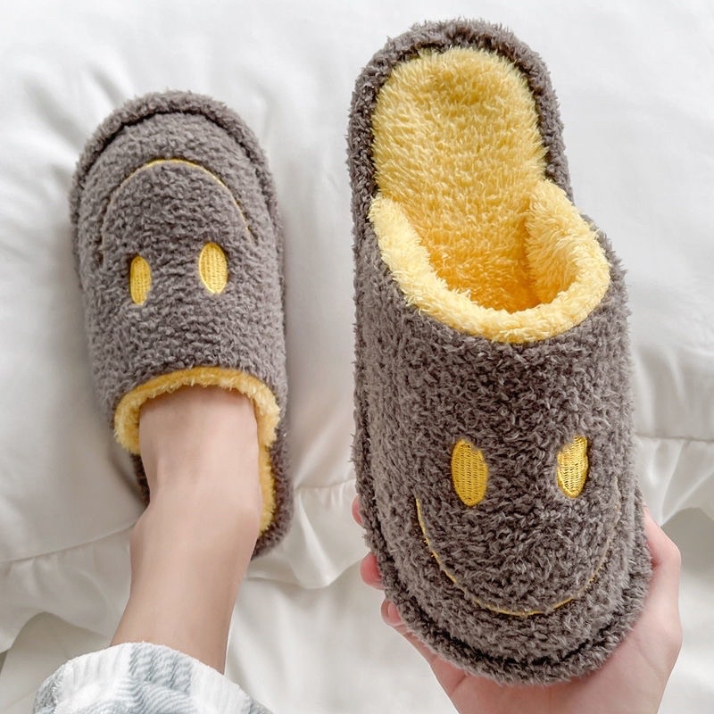 Dép Đi Trong Nhà Siêu Nhẹ Đế Sao Su Chống Trơn Trượt Mặt Cười Kute