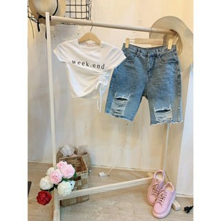 Áo croptop rút eo in chữ