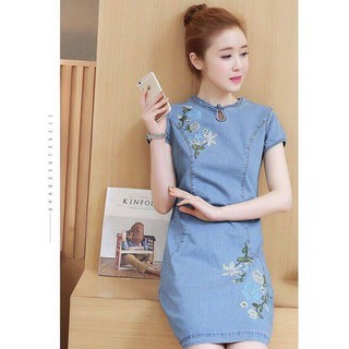 ĐẦM JEAN CỔ TÀU THÊU HOA