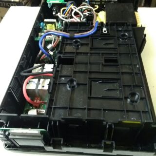 Bộ Lưu Điện UPS APC LCD-BR900GI