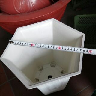 chậu ống lục giác (28cm*31cm)