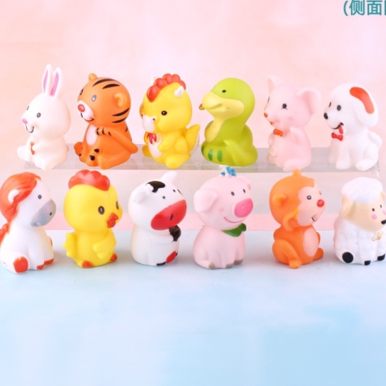 Bộ 12 con giáp nhựa trang trí bánh kem sinh nhật