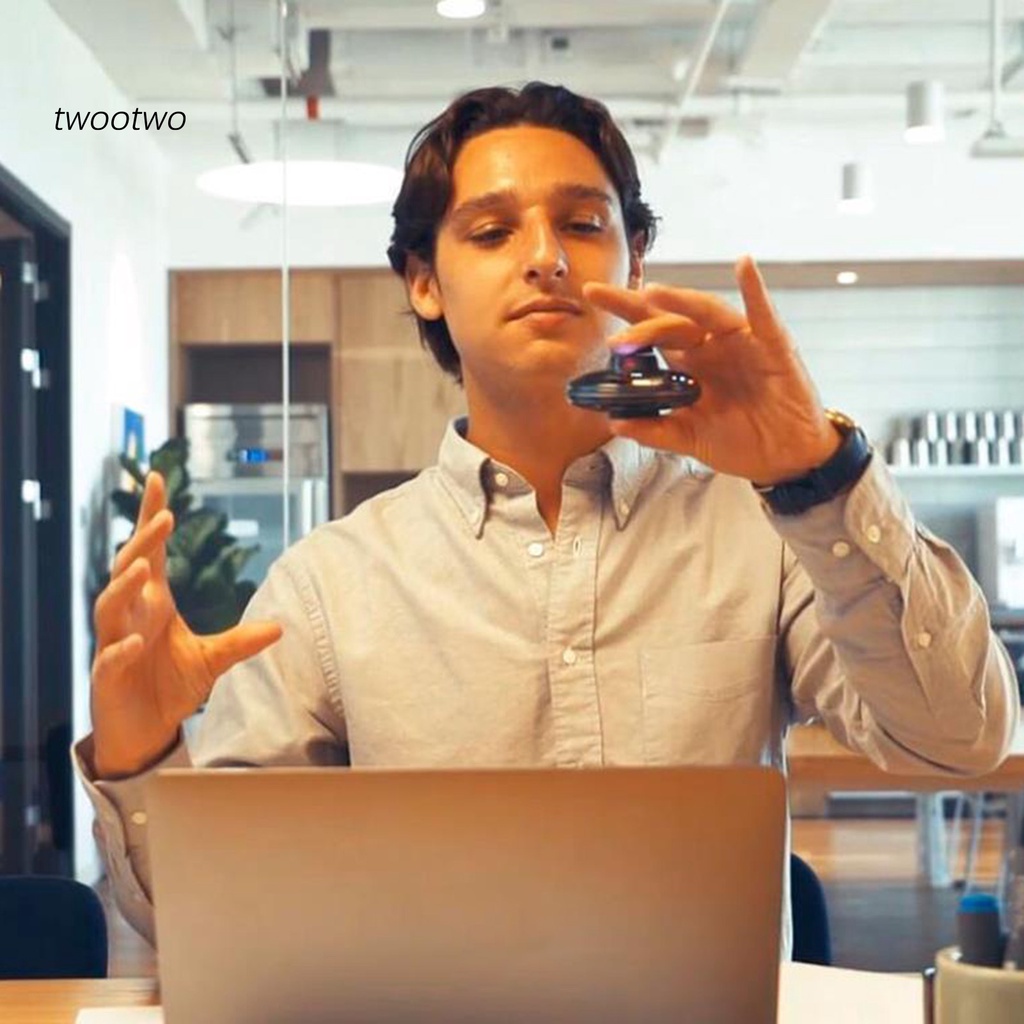 Đĩa bay ufo ma thuật siêu hót giao màu ngẫu nhiên