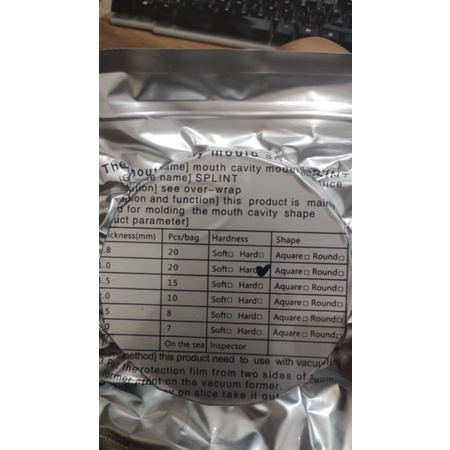 Miếng ép tẩy trắng, viêm lợi, hàm duy trì, máng trong chỉnh nha nha khoa dày 1mm, 0.8mm, 0.6mm, máng vuông, máng tròn