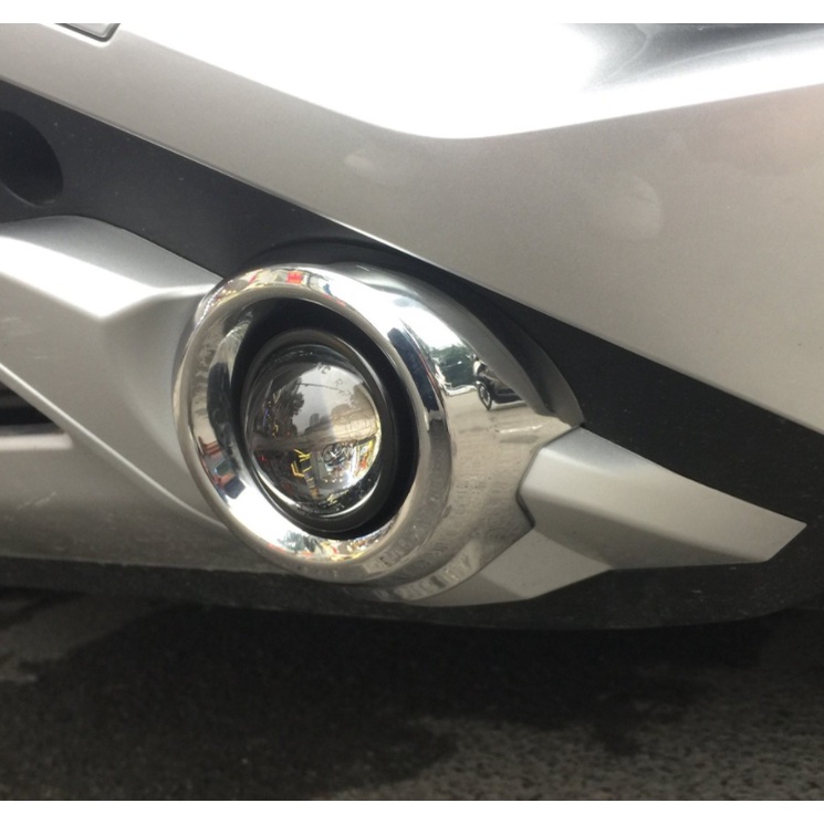 Ốp viền đèn gầm trước Mitsubishi Xpander 2018 - 2019