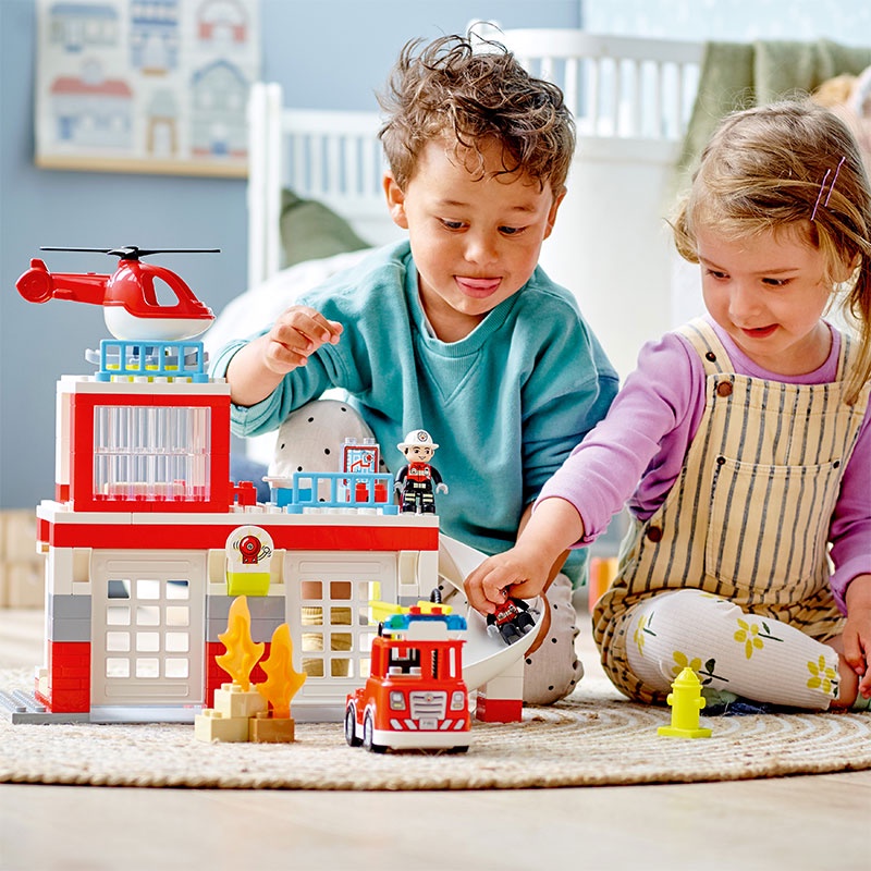 Đồ Chơi LEGO Duplo Trạm Cứu Hỏa và Trực Thăng 10970 (117 chi tiết)