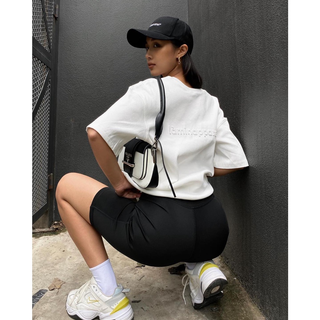 Quần thun ngắn màu đen, form ôm, là min - BLACK CYCLING SHORTS