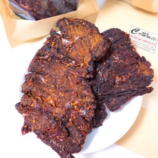 1kg - BÒ KHÔ ĐỎ VỊ CAY (Cam kết: Không sử dụng thịt heo, 100% THỊT BÒ nguyên miếng)