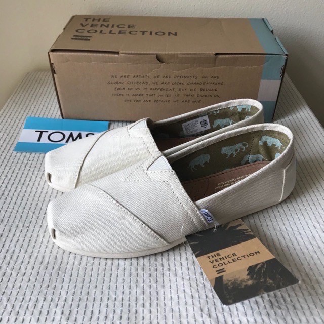 🎉PROMO🎉🍒💯 Toms ??Vậy sao?Toms Giày Vải canvas Đế Bằng Thoáng Khí Đính Kim Sa Lấp Lánh Cho Nam Và Nữ
