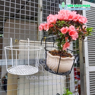 Giá sắt tròn treo chậu cây ban công, lan can