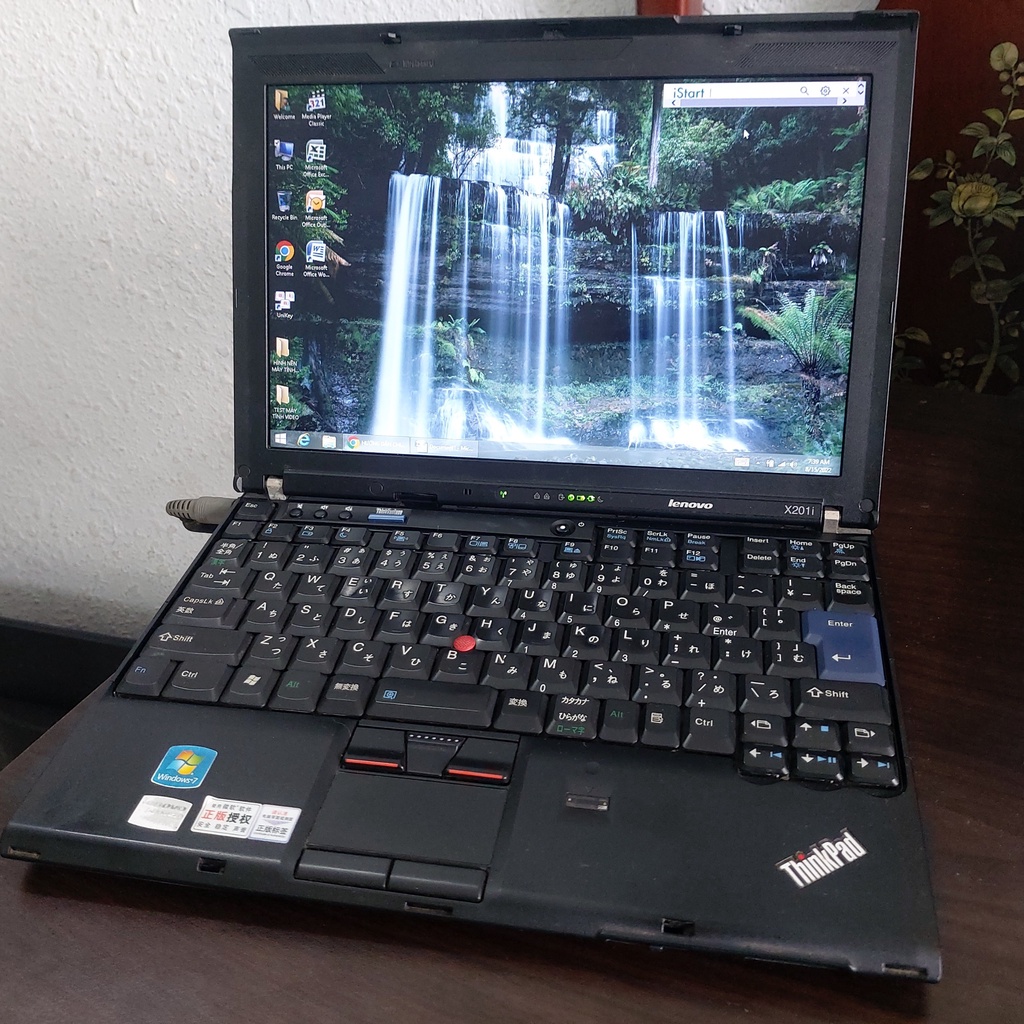 Máy tính laptop dùng học tập giá rẻ chính hãng