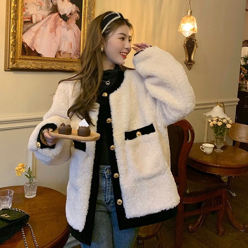 Áo khoác len lông cừu tay dài dáng rộng màu sắc tương phản thời trang thu đông cho nữ