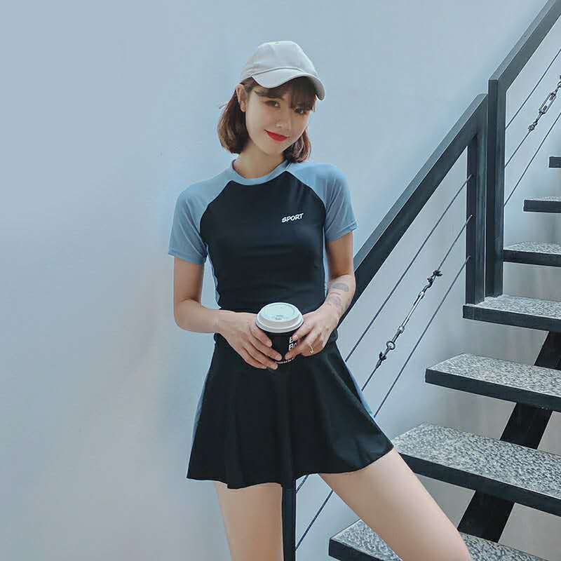 Đồ Bơi Nữ Váy 2 Mảnh Kín Đáo Ngắn Tay Phong Cách Hàn Quốc Dành Cho Học Sinh | BigBuy360 - bigbuy360.vn