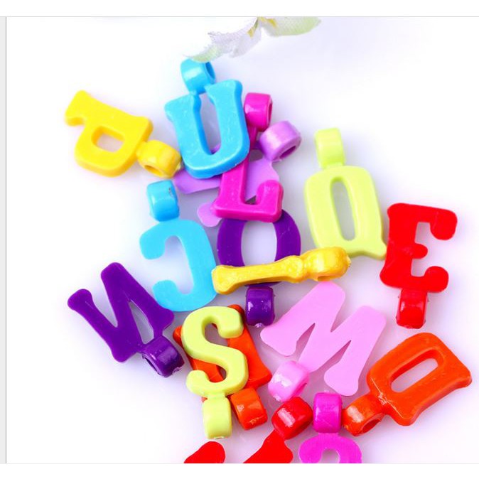 Bộ 30/60/150 chữ cái nhựa có móc treo