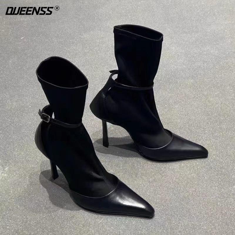 Giày Bốt Cao Gót Mũi Nhọn Màu Đen Phối Khóa Cài Thời Trang Mùa Thu 2022 Cá Tính Cho Nữ