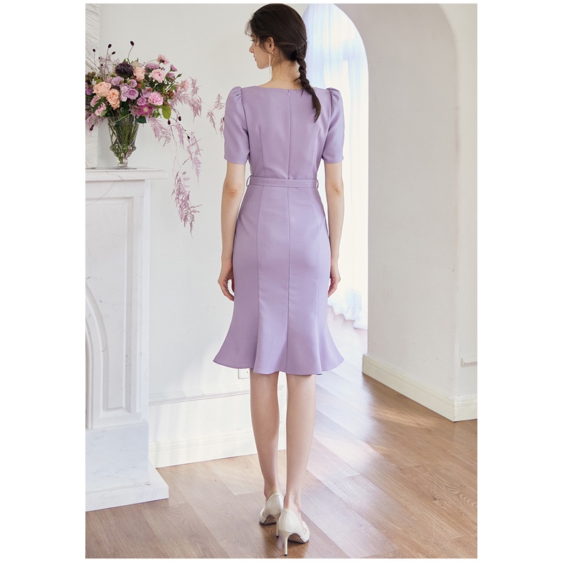 Đầm cổ vuông tay ngắn màu tím khoai môn thanh lịch