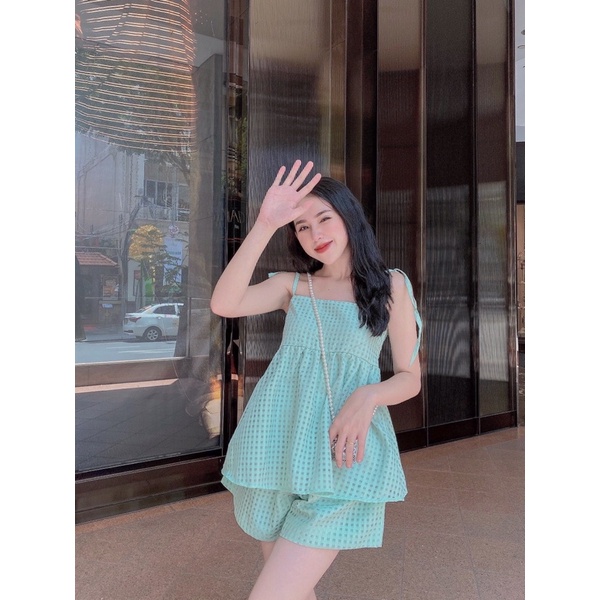 Set áo dây + short ô vuông 2 màu