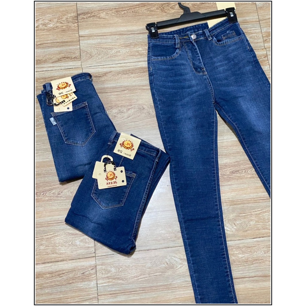 Quần jean nữ XANH VÂN lưng cao 245 T00T4