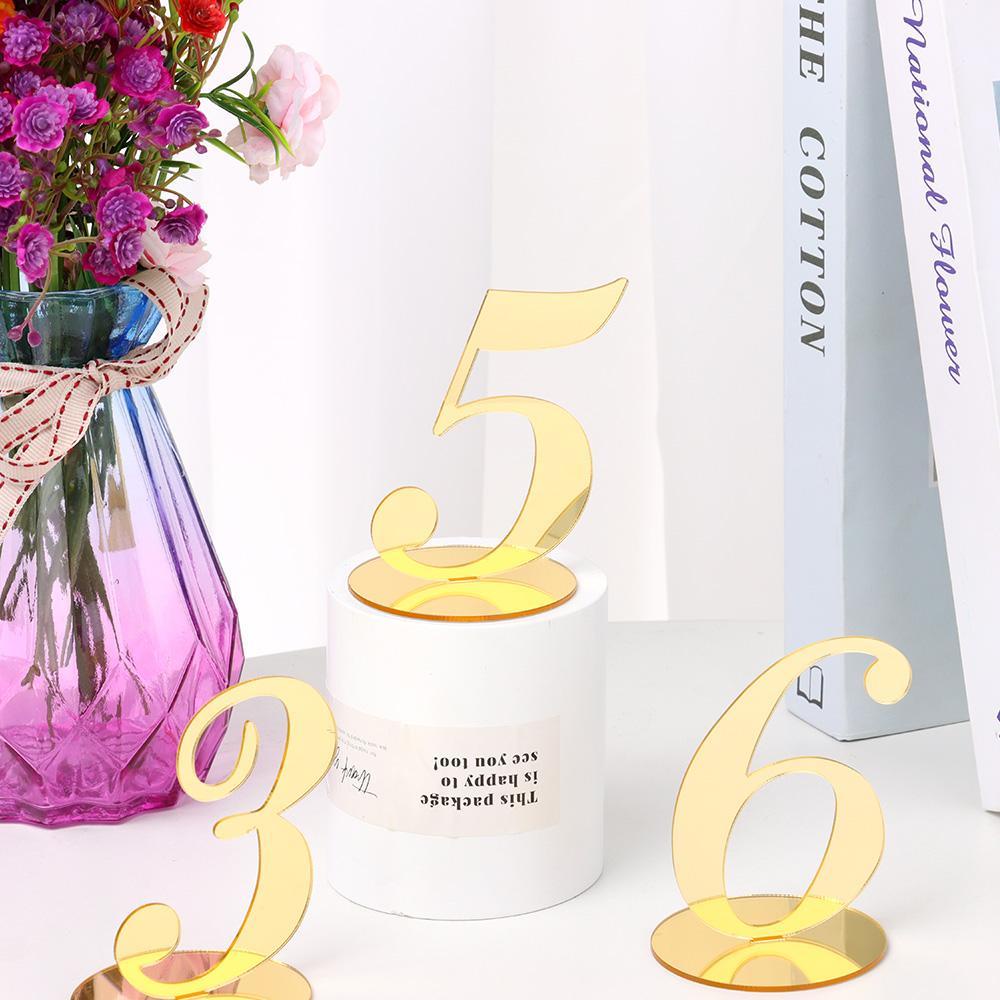 Biển Số Để Bàn Kèm Đế Trang Trí Tiệc Lãng Mạn