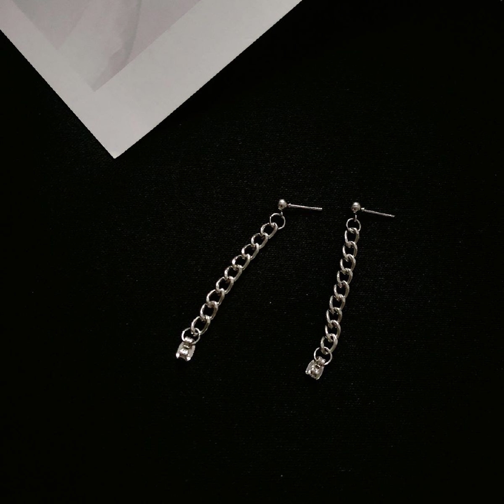 Ghim cài áo dáng dài thiết kế độc đáo cá tính