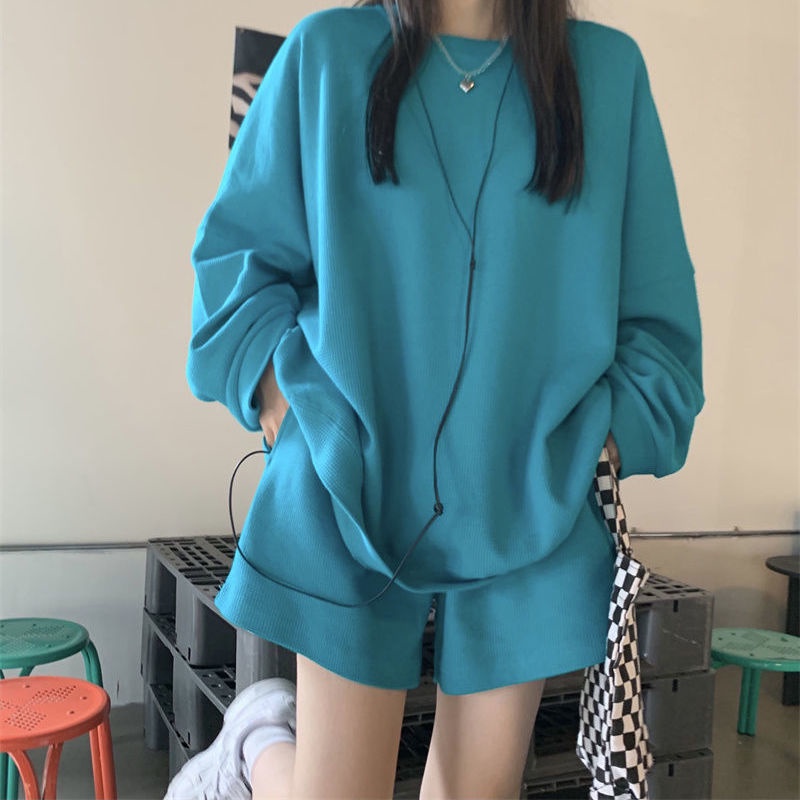 Bộ Đồ Thể Thao Size Lớn Áo Tay Dài Phối Quần Short Thời Trang Cho Nữ