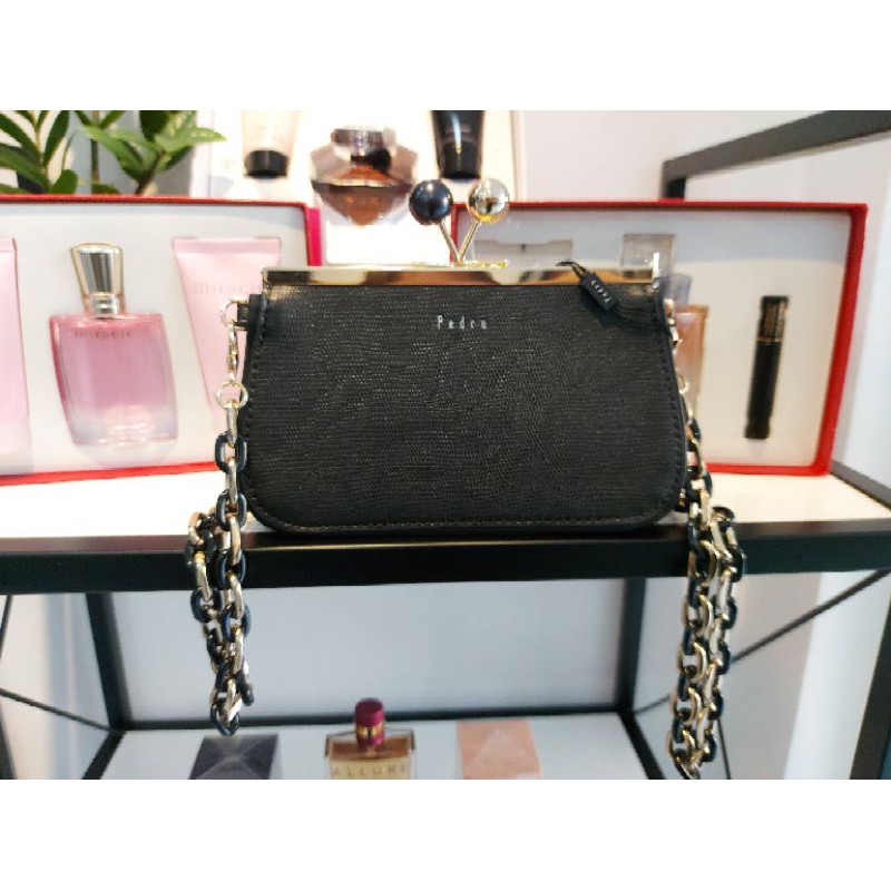 CLUCTH PEDRO NỮ ĐEN/ XANH