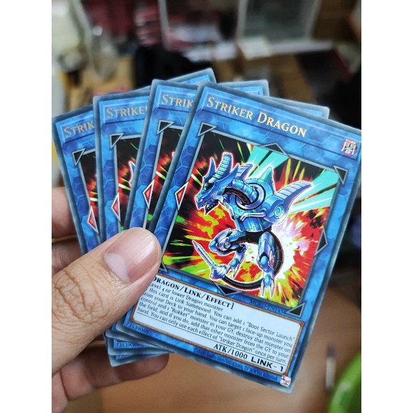 1 lá thẻ bài Striker Dragon - MGED-EN145 - Rare Tem Bạc