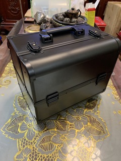 Cốp nhôm 2 khuy có sẵn (sz 32*21*26cm)