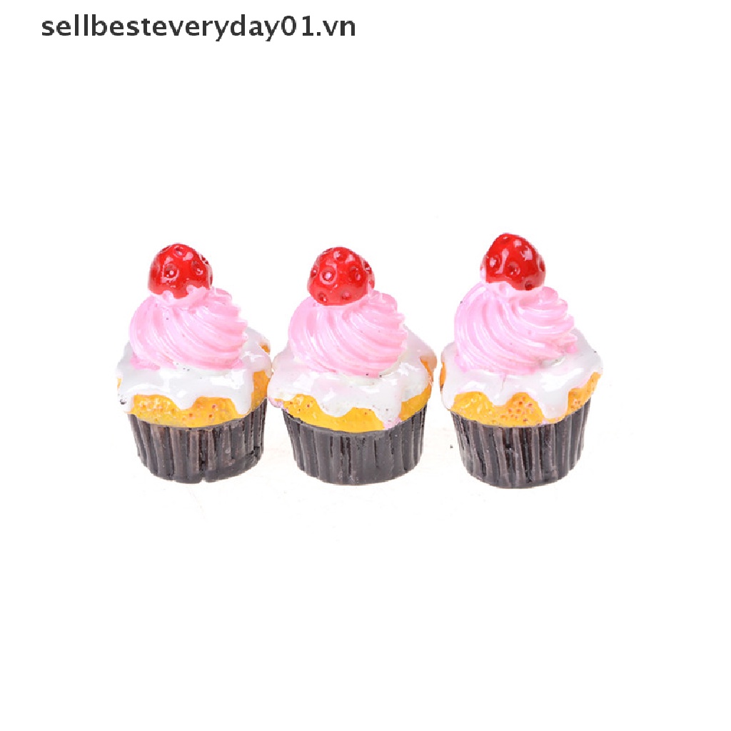 Set 3 Mô Hình Bánh Kem Dâu Trang Trí Nhà Búp Bê