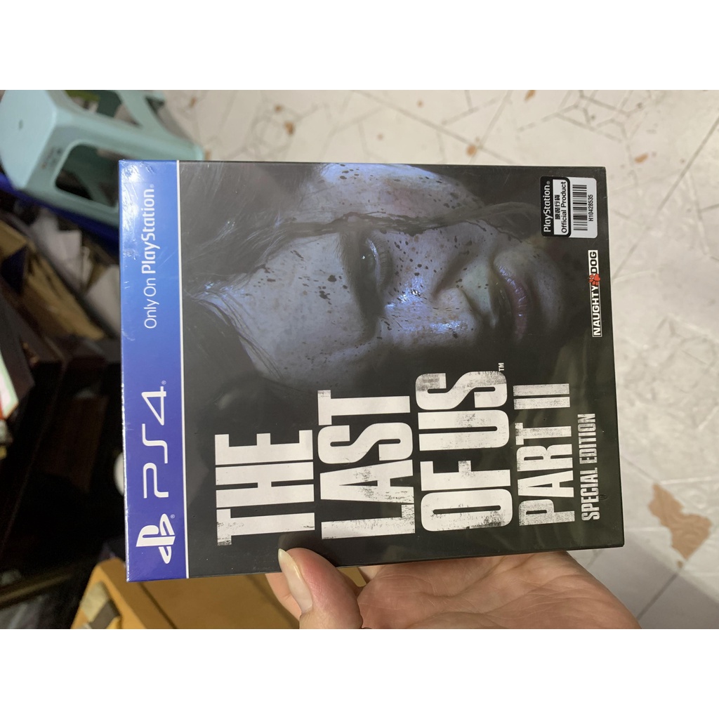 Đĩa Game PS4 The Last of Us Part II Special Edition Steelbook Edition