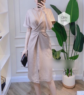 Đầm kẻ kimono