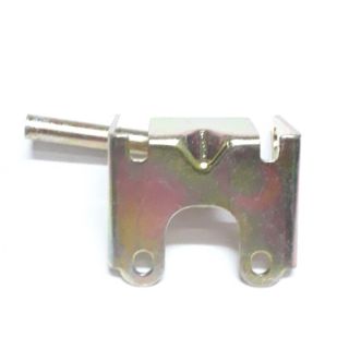 Pát - cốt yên trước xe Sirius ....