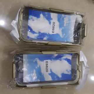 Bộ ốp lưng + giá đỡ kyocera E6810, E6820