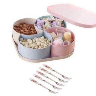 🦄🦄🦄khay đựng mứt tết hình vuông