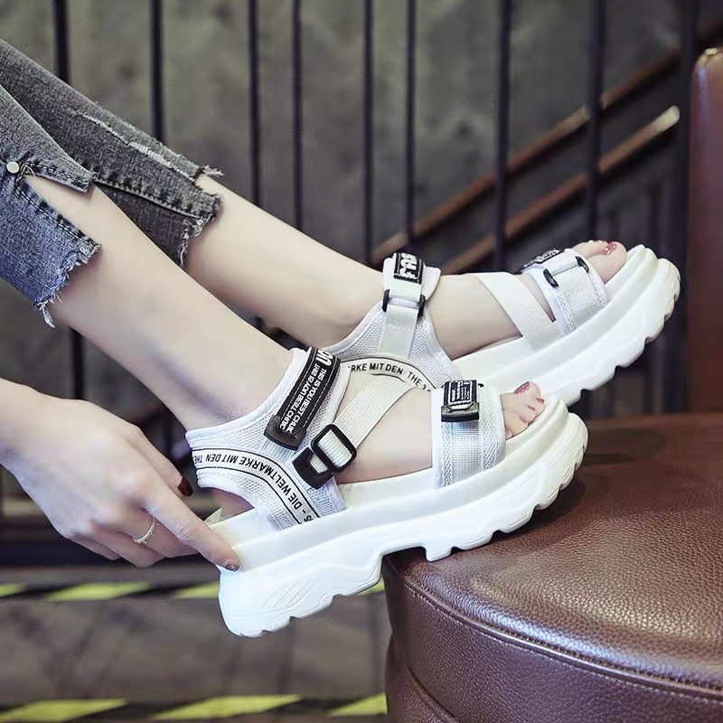 [Mã WASKT304 giảm 15% tối đa 30K đơn 99K] FREE SHIP Sandal nữ đế cao Ulzzang , sandal quai hậu Raw năng động trẻ trung