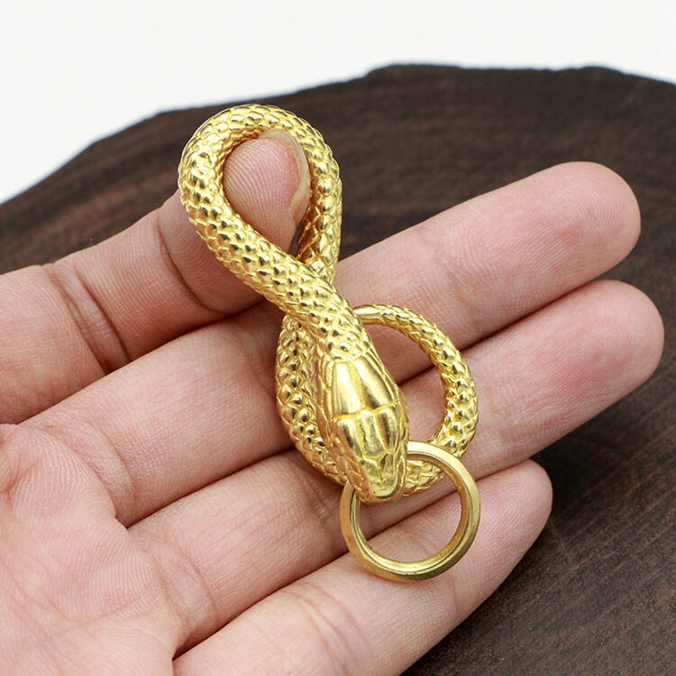 Móc khoá đồng phong thuỷ cho người tuổi tỵ EDC simple