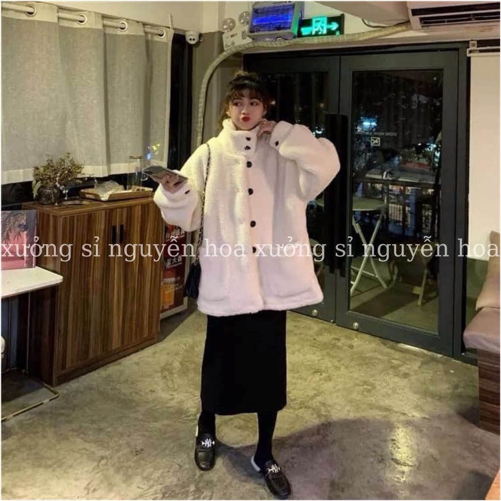 Áo khoác lông -cúc đen trắng kèm túi đeo chéo siêu ấm siêu hot hit về hàng.METSHOP