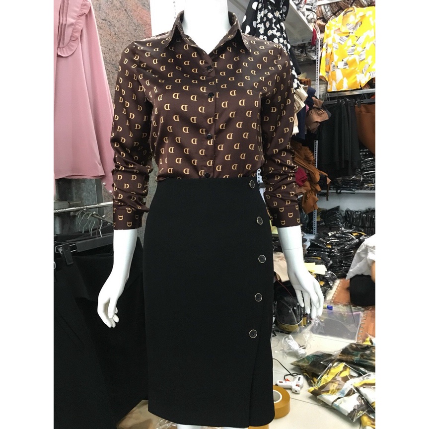 Áo sơ mi họa tiết chữ D nữ nâu, sơ mi lụa cao cấp công sở đẹp thiết kế MQ BOUTIQUE