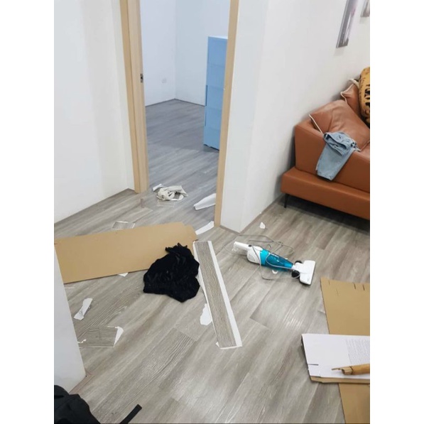 Sàn Nhựa Giả Gỗ Keo Sẵn Kích Thước 91.5x15,4cm dày 2 ly