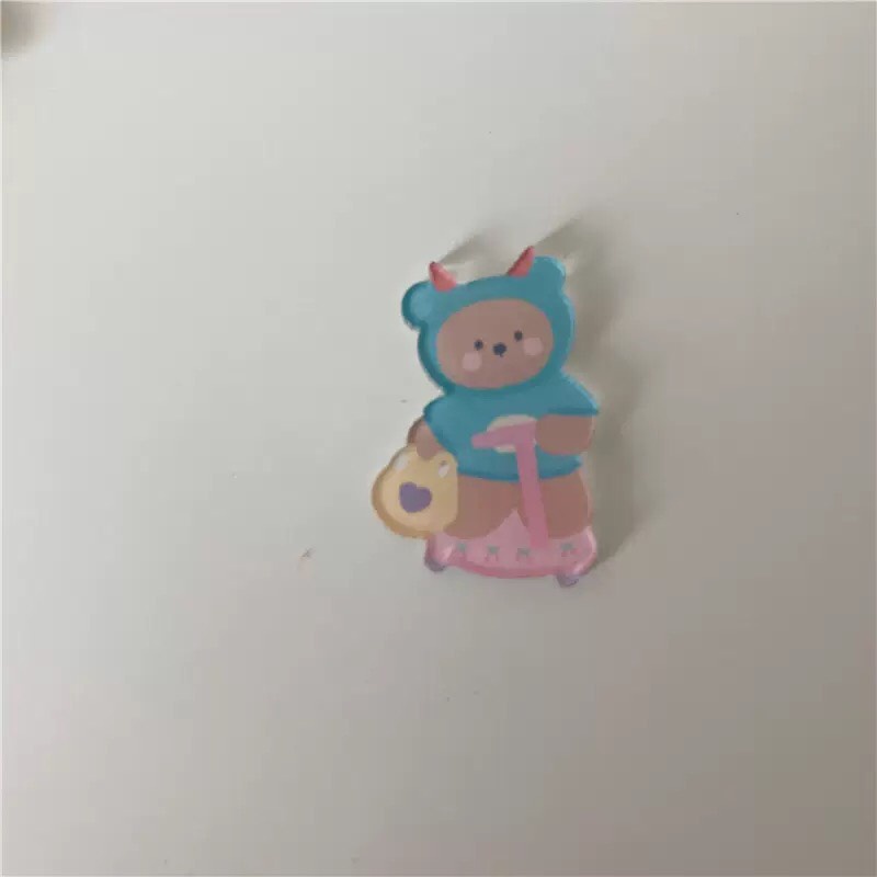 Huy hiệu balo, enamel pin cài áo Gấu nâu dễ thương │ Nhựa cao cấp có lớp màng bảo vệ │ Xem thêm ở phần MÔ TẢ SẢN PHẨM