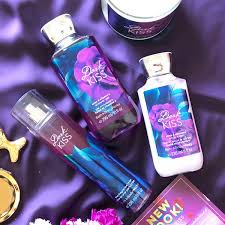 [𝐵𝒪𝒟𝒴 𝑀𝐼𝒮𝒯] Xịt thơm Bath And Body Works Dark Kiss 10ML #тнυynga.вeaυтyѕнop