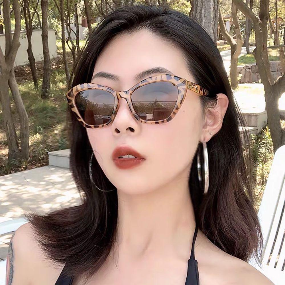 Kính Mát Hình Mắt Mèo Chống Bức Xạ Và Tia UV Cho Nam Nữ
