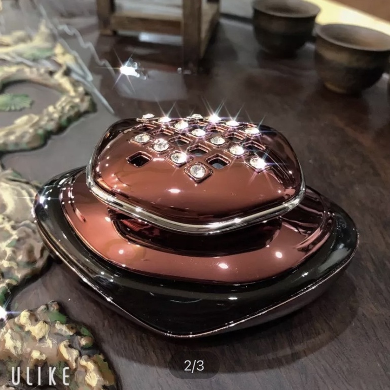 Nước Hoa Ô Tô Đính Đá Car Perfume - Mùi Thơm Mát, Nước Hoa Trang Trí Taplo Xe Hơi Cao Cấp - Mẫu Nắp Lồi