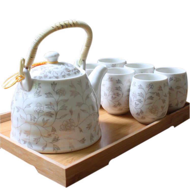 Bộ ấm trà gốm sứ phong cách Nhật Bản gồm 1 ấm trà dung tích 1 lít, 6 tách dung tích 180ml