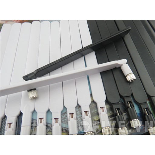 Anten 3G/4G LTE Huawei B970 B660 , B681 , B683 , E5172 , B880, B890 , B2000 , B3000 , B593